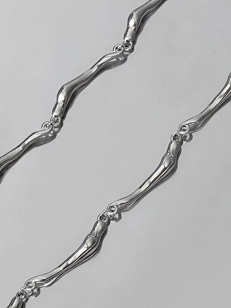 Minimalist Silver Necklace