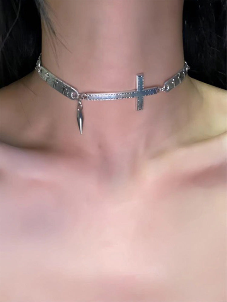 Y2K Chunky Cross Necklace