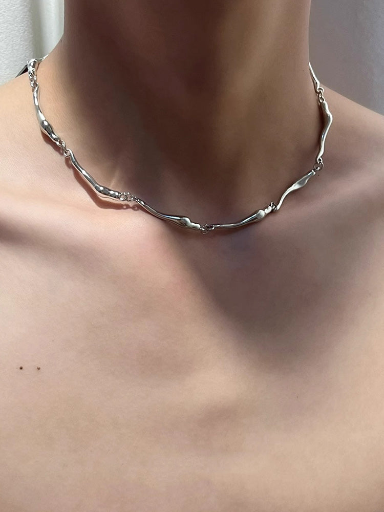 Minimalist Silver Necklace