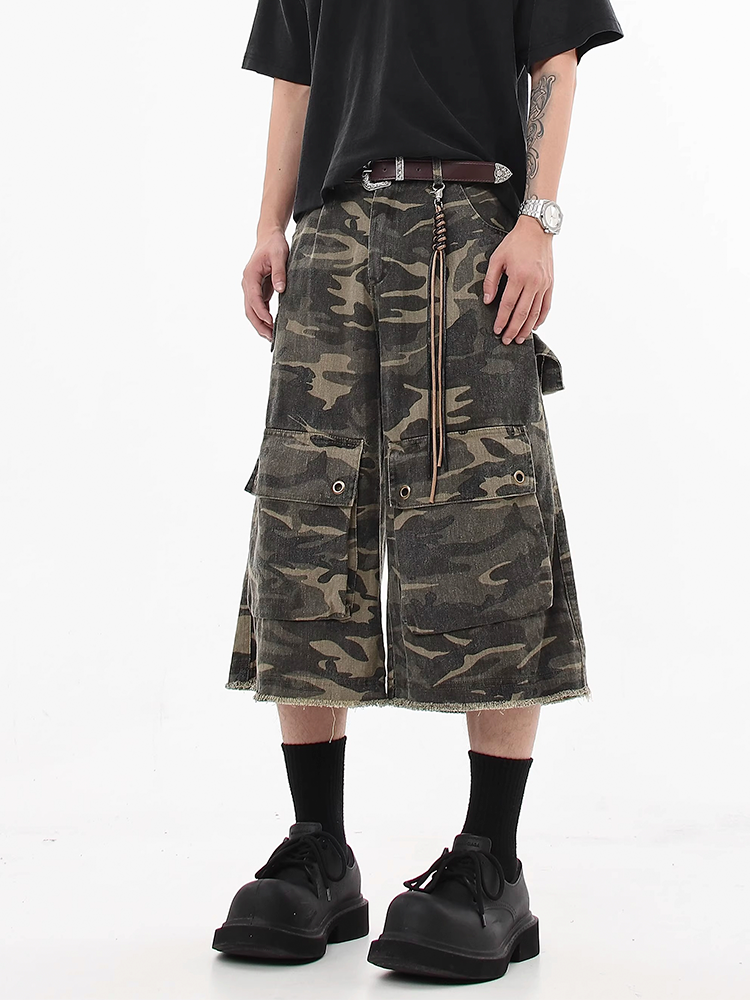 Y2K Baggy Camo Shorts