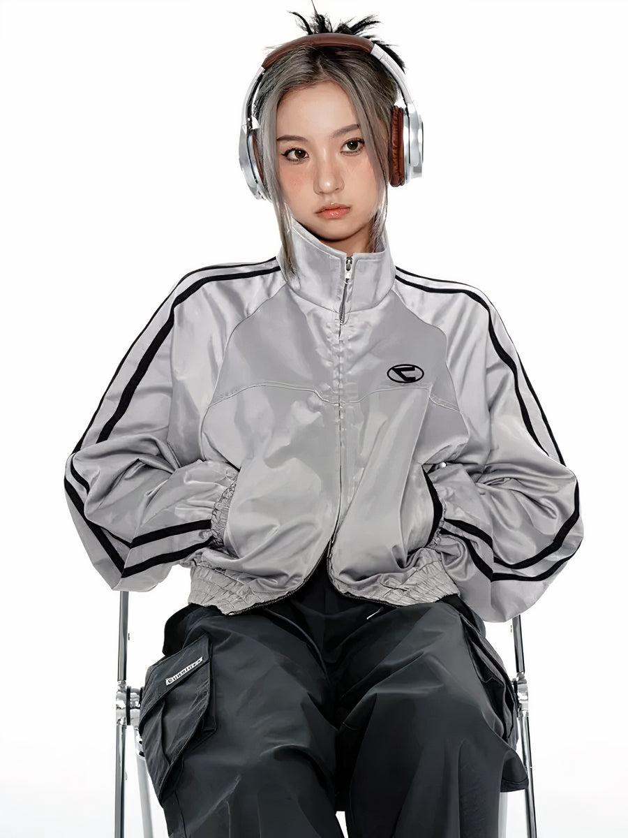 y2k-silver-jacket
