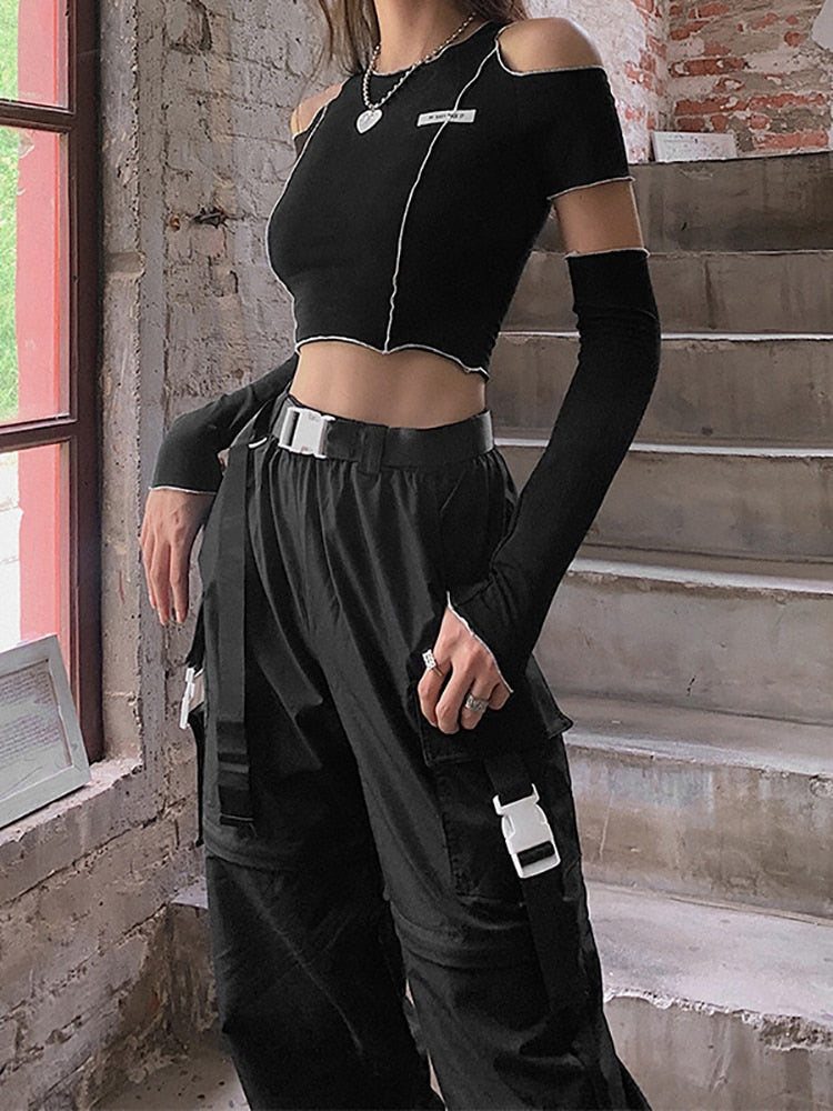 Crop Top Gothic