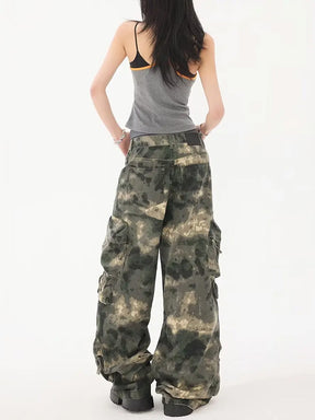 Y2K Baggy Camo Pants
