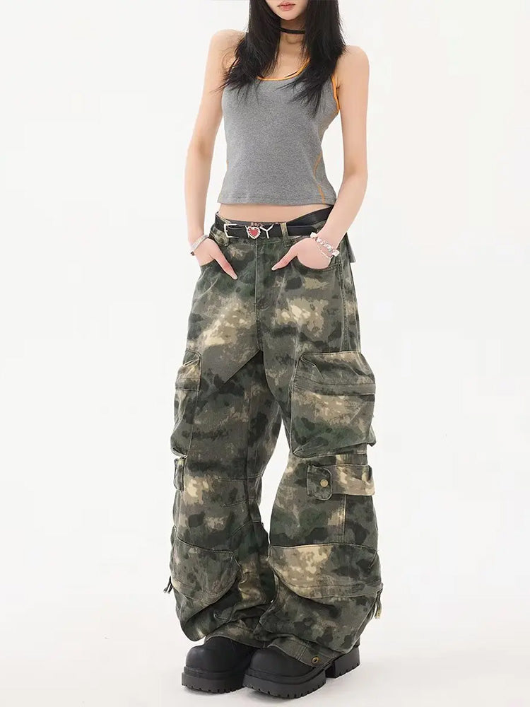 Y2K Baggy Camo Pants