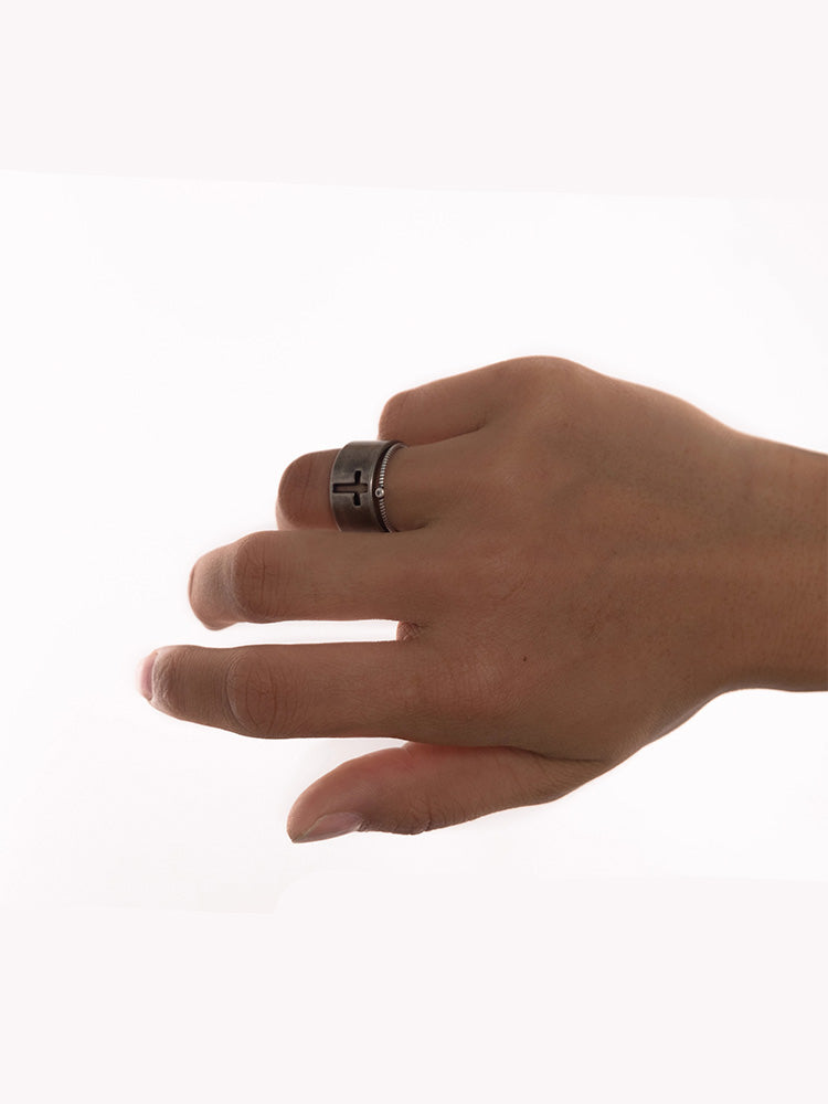 Y2K Cross Ring