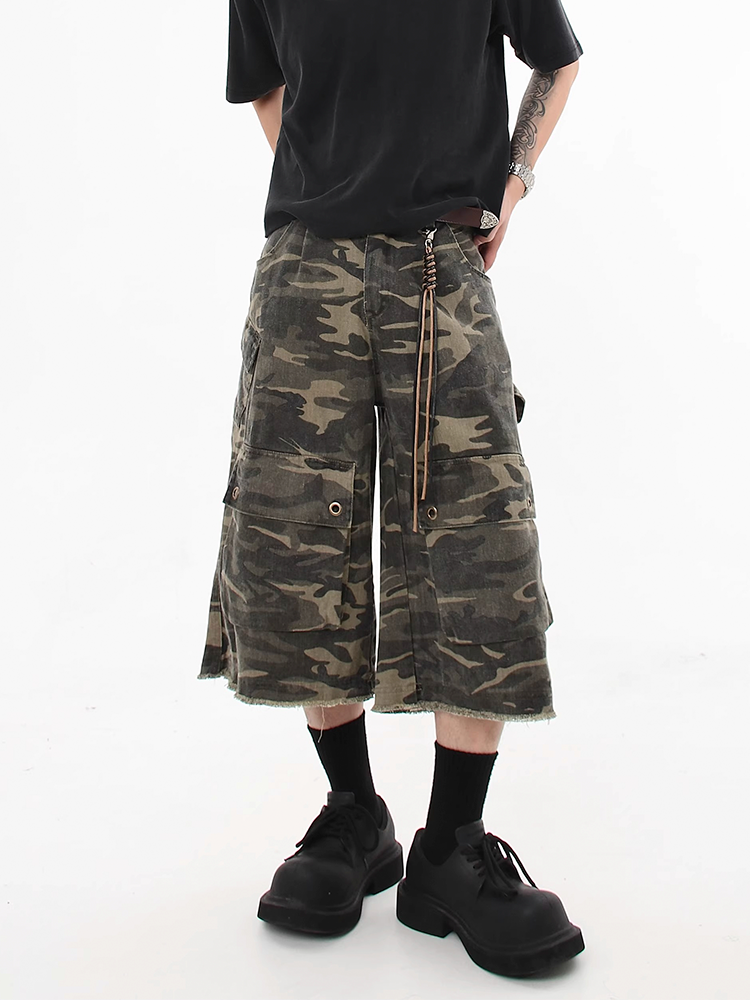 Y2K Baggy Camo Shorts